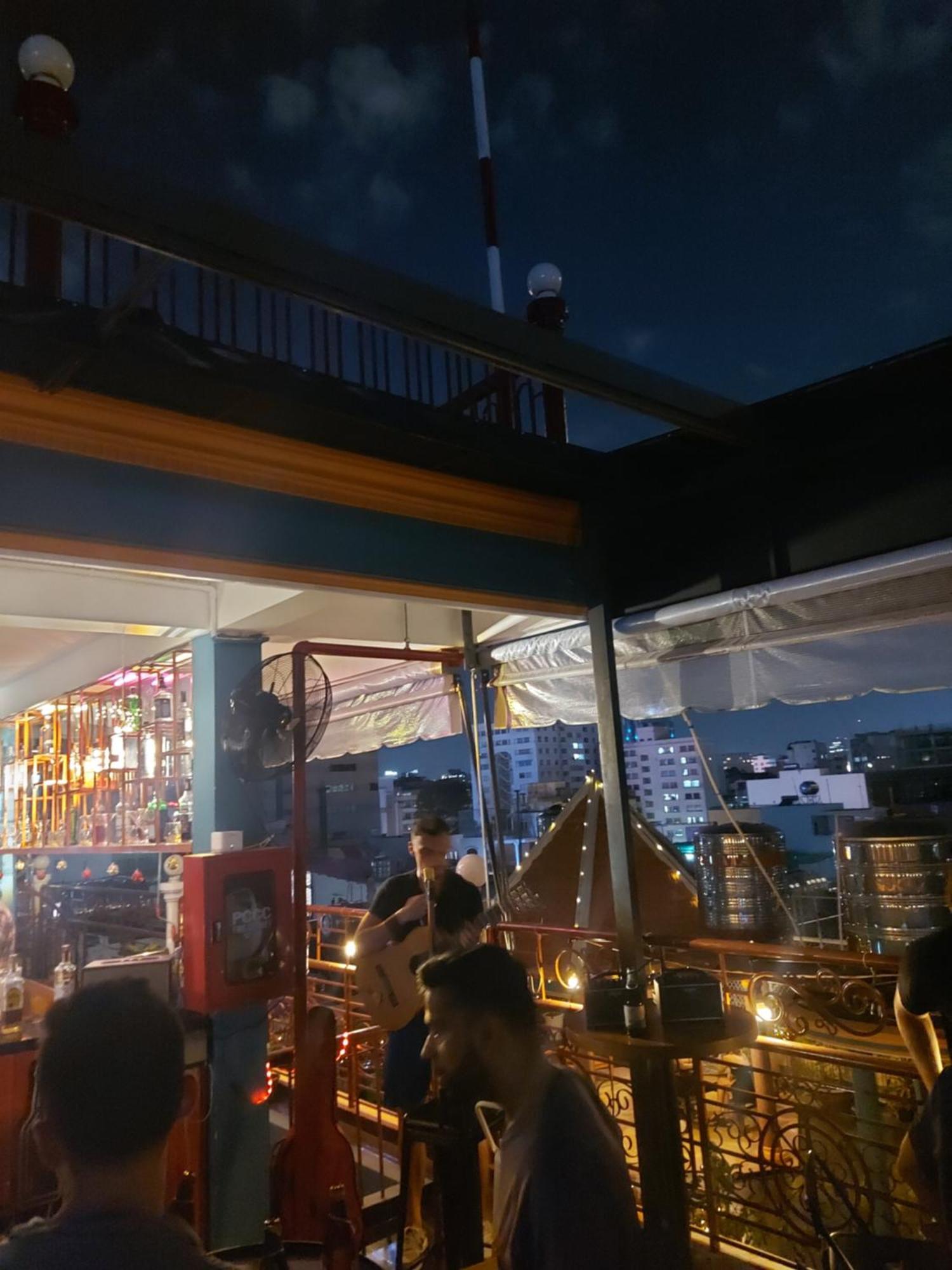 Saigon Rooftops Hostel Ho Şi Min Dış mekan fotoğraf
