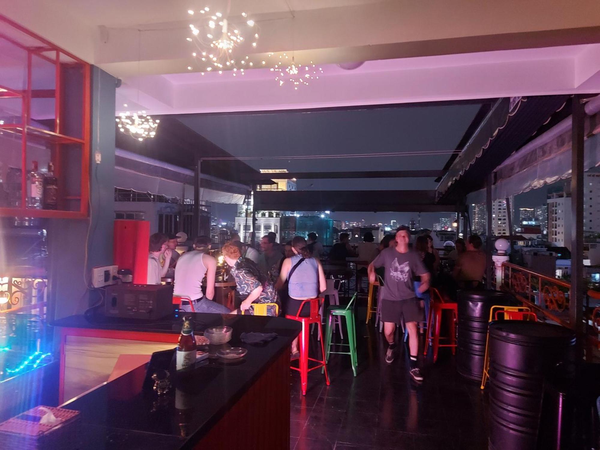 Saigon Rooftops Hostel Ho Şi Min Dış mekan fotoğraf