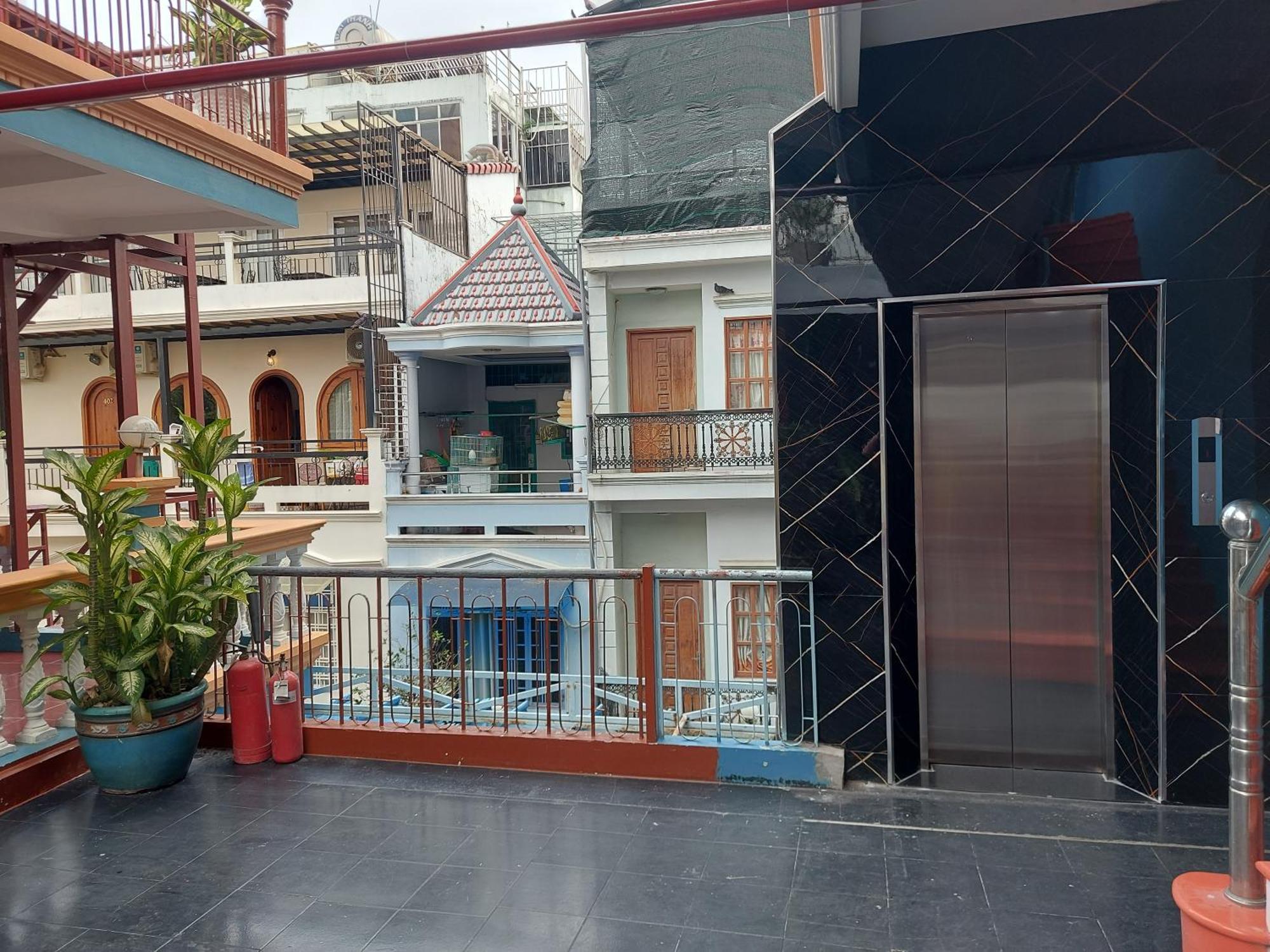 Saigon Rooftops Hostel Ho Şi Min Dış mekan fotoğraf