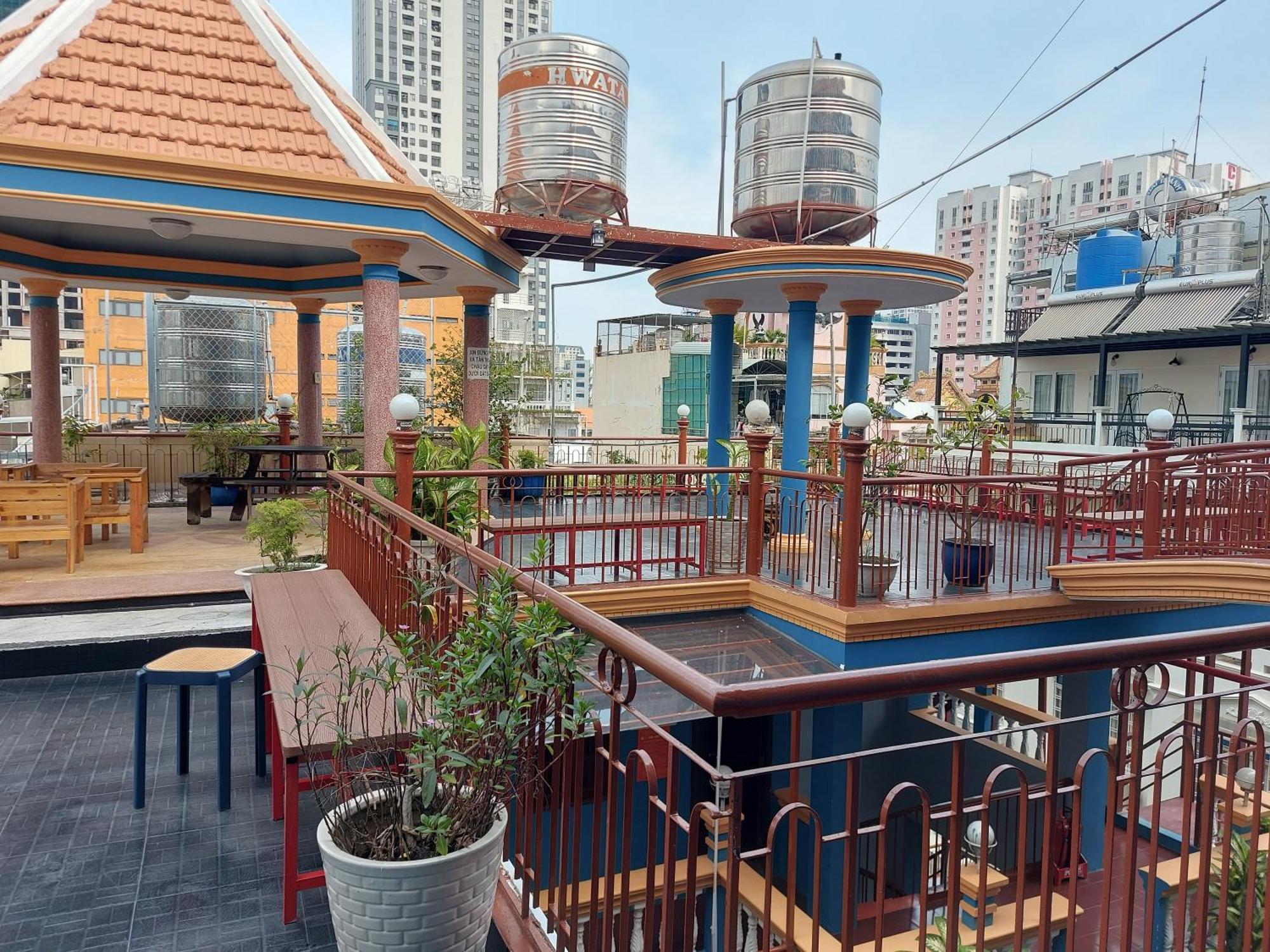 Saigon Rooftops Hostel Ho Şi Min Dış mekan fotoğraf